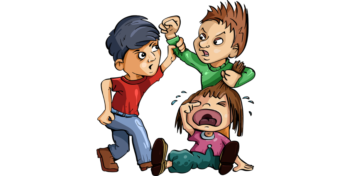 Piirroskuva kolmesta tappelevasta lapsesta, joista kaksi seisoo käsirysyssä ja yhtä lattialla istuvaa lasta vedetään hiuksista.